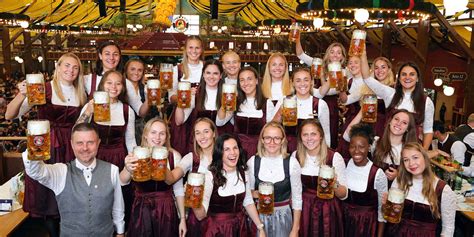 women at oktoberfest